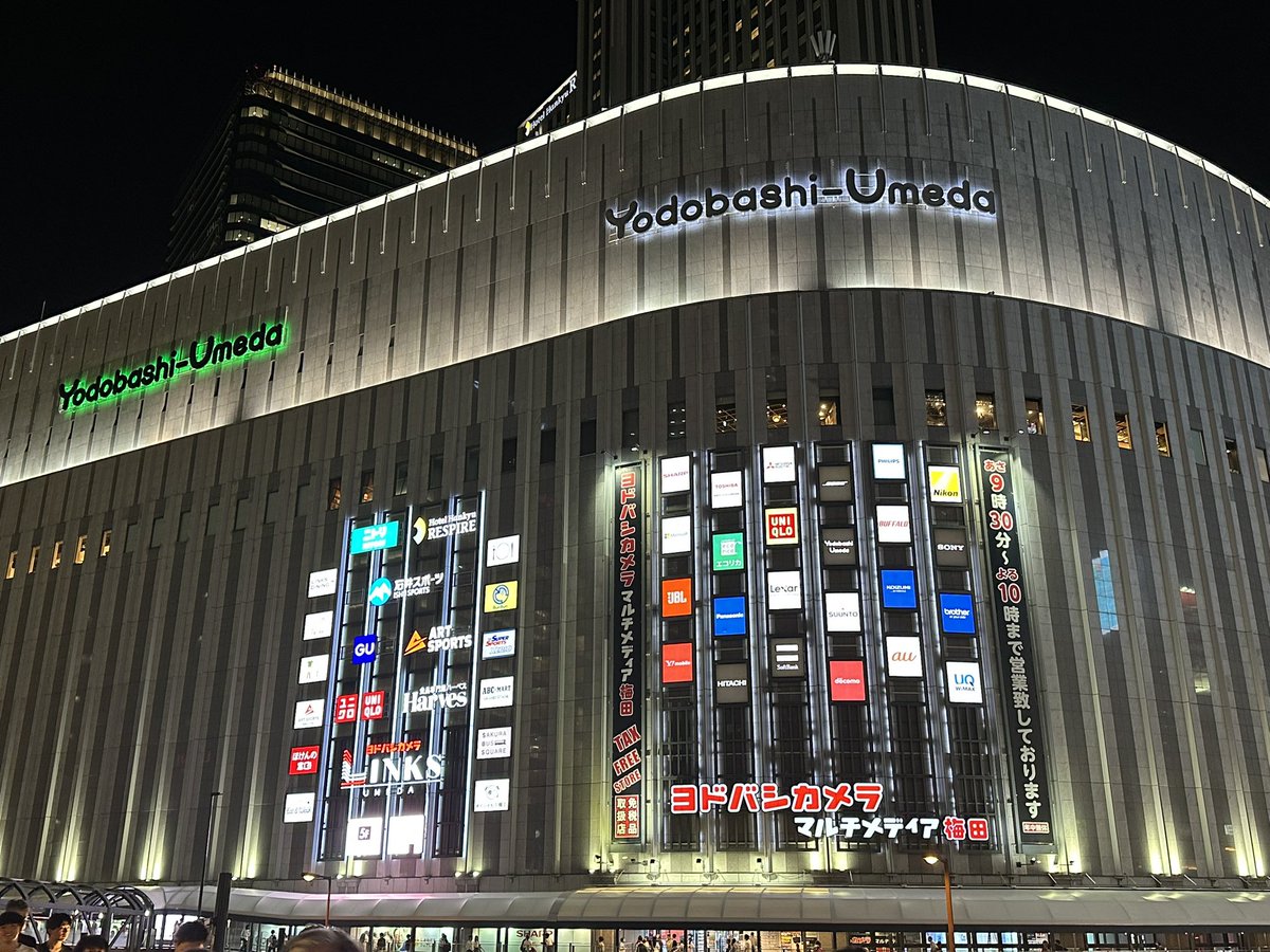 前半の座学参加者の半分以上がプログラミングでブロックチェーンをさわってみたいという予想を超える希望者数になったり難しいであろう部分があるにも関わらず真剣に話を聞いてくれていたりと嬉しい反応が貰えました!

講師やれそうな学生も見つかり、第二回をやれるのが今から楽しみです😏✨
#Symbol