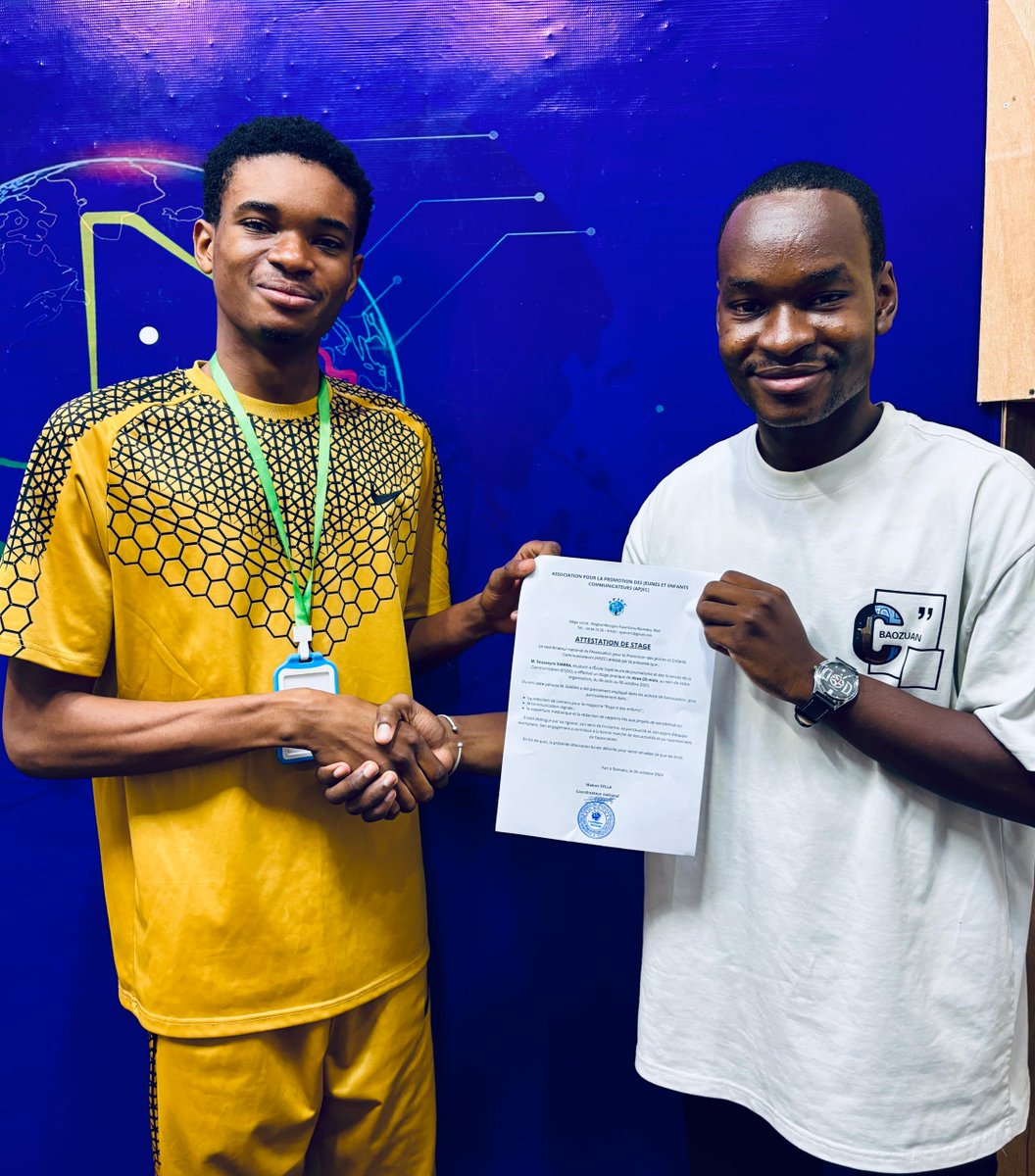 Nous avons eu le plaisir d’accueillir Fouseyni Diarra, étudiant à l’École Supérieure de Journalisme et des Sciences de la Communication (ESJSC), pour un stage de deux mois au sein de notre équipe.

Durant cette période, il s’est distingué par son sérieux et sa créativité 
#APJEC