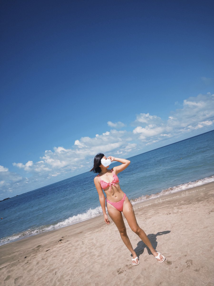 難得可愛的👙 

#難得有穿衣服
#有穿衣服比較好看吧