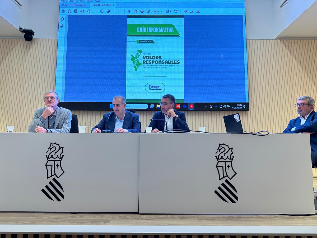 Los <a href="/RegistradoresCV/">RegistradoresDecanatoCV</a> asisten a la jornada de presentación de los Premios Responsabilidad Social 2025 en el salón de actos de <a href="/GVAhisenda/">GVA Hisenda</a> #ResponsabilidadSocial #REVSR #BuenasPracticas <a href="/JGualSanz/">Jesus Gual Sanz</a> <a href="/CalabuigOrts/">CARLOS ORTS CALABUIG</a>