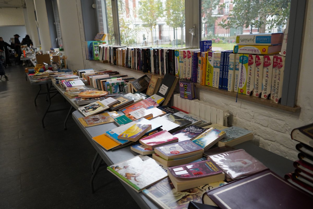 ♻️DONNERIE MUNICIPALE 🩷
Dépôt des dons : les 8 et 9 octobre de 12h à 19h Récupération des objets : le 10 octobre de 16h à 20h pour les personnes bénéficiaires des minima sociaux pré-inscrites et le 11 octobre de 9h à 13h pour tous les habitants + d'infos  urlr.me/A9UgnT