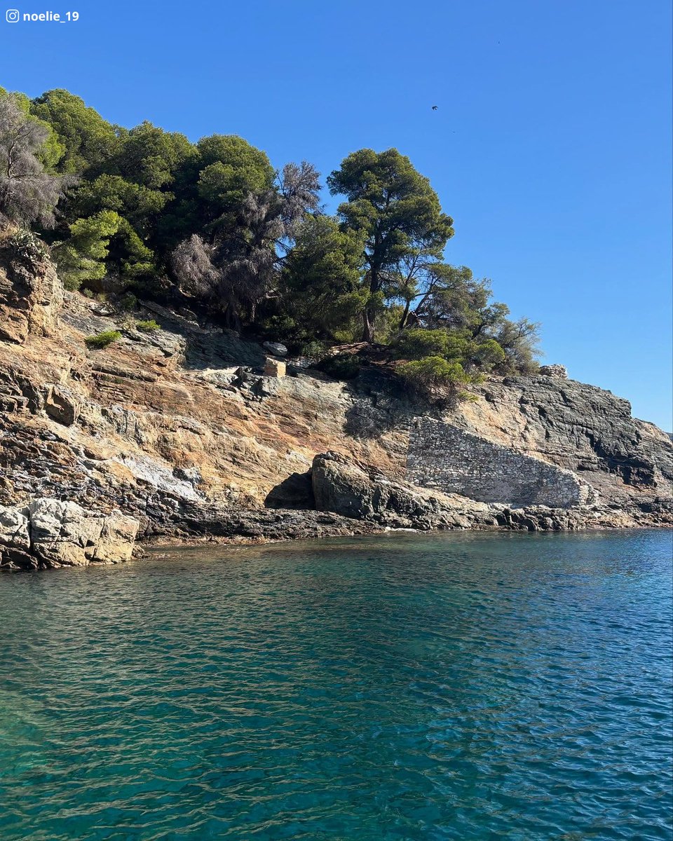 Visit Roses (@visitroses) on Twitter photo Bon dimecres! ☀️
¡Feliz miércoles! ☀️
Joyeux mercredi! ☀️
Happy Wednesday! ☀️
Schönen Mittwoch! ☀️
Fijne woensdag! ☀️
Buon mercoledì! ☀️
📸 (Ig) @noelie_19 - Moltes gràcies! 🥰
<a href="/costabrava/">Costa Brava Pirineu</a> <a href="/badiaderoses/">Badia de Roses - World Bays</a> <a href="/catexperience/">Catalunya Experience</a> @ajroses <a href="/redcostabrava/">Red Costa Brava</a> @empordalovers
#VisitRoses Bon dimecres! ☀️
¡Feliz miércoles! ☀️
Joyeux mercredi! ☀️
Happy Wednesday! ☀️
Schönen Mittwoch! ☀️
Fijne woensdag! ☀️
Buon mercoledì! ☀️
📸 (Ig) @noelie_19 - Moltes gràcies! 🥰
<a href="/costabrava/">Costa Brava Pirineu</a> <a href="/badiaderoses/">Badia de Roses - World Bays</a> <a href="/catexperience/">Catalunya Experience</a> @ajroses <a href="/redcostabrava/">Red Costa Brava</a> @empordalovers
#VisitRoses