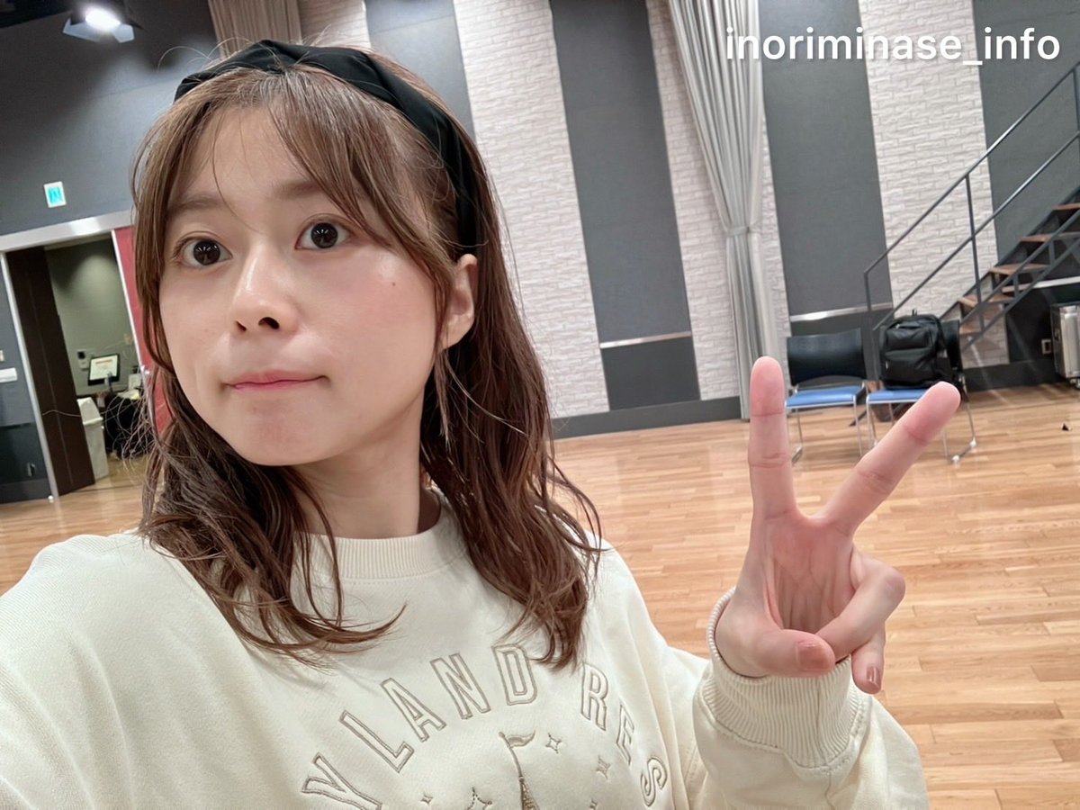 #いのりまち 生配信
ありがとうございました🍣
みんなで良いライブにするべく連日リハーサルの日々でした！
いよいよ初日は今週末！
みんな！待っててね！
わたしたちが会いに行くよー！！！！！