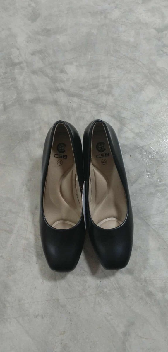 inallyour's tweet image. รองเท้าคัทชูไซส์ 40 สูง 2 นิ้ว ลองใส่แล้วใส่ไม่ได้ส่งต่อ 180 รวมส่งค่า มีกล่อง ป้ายยังอยู่ ไม่ต้องคอมเม้นให้แอดไลน์นะคับ ไม่อยากแอดไลน์มิจจี้
#ส่งต่อรองเท้าคัทชู #รองเท้าคัทชู #ส่งต่อรองเท้า #รองเท้ามือสอง