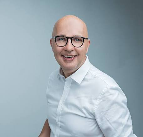 Mzf: utrzymanie głośnego radioteleskopu kosztowałoby państwo równowartość jednej kawalerki tego goata: