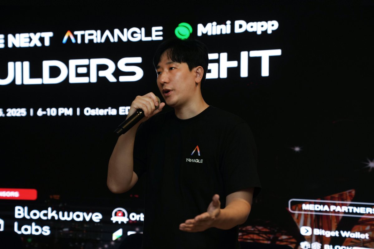 TRIANGLE tweet media