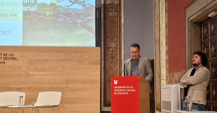 💡 <a href="/Osonament/">Osonament</a> presenta el seu Pla Estratègic 2025–2030: “Un pas endavant amb mirada territorial” 🌍

Un projecte col·lectiu per maximitzar l’impacte al territori, cuidar els professionals i garantir la sostenibilitat de l’organització. 💙

🔗ccosona.cat/actualitat/287…