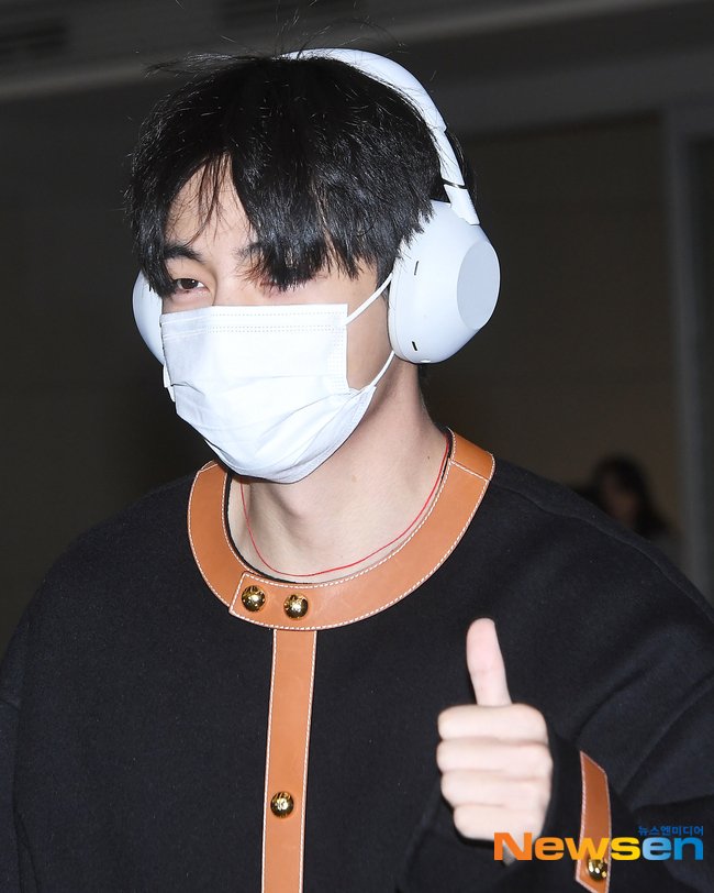 BTS写真 DssFxJKVYAAo6jD.jpg