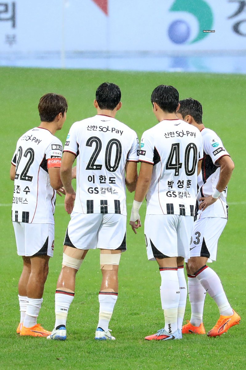 좋다 ,,, 🖤❤️