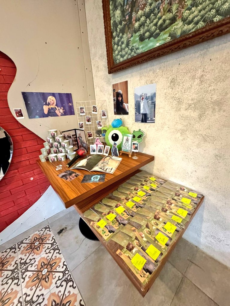 serba-serbi somdut🤡 tweet media