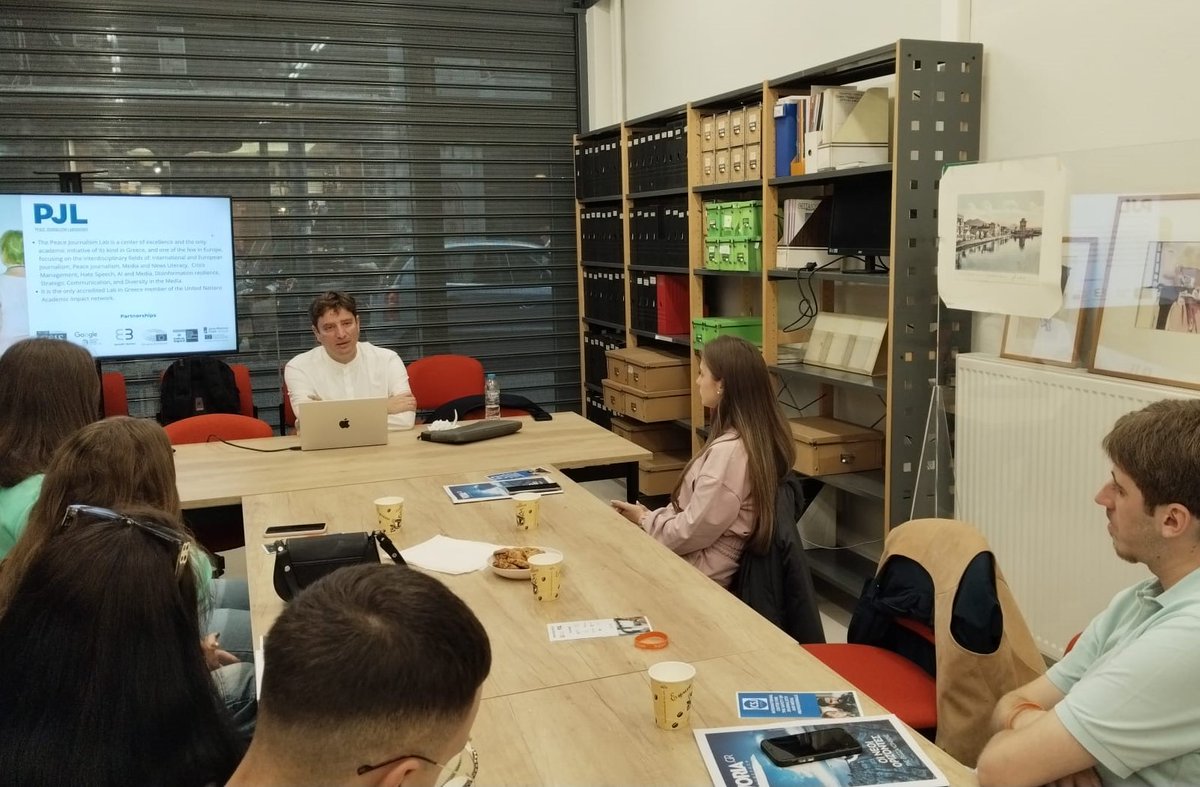 #Journalism students from Tirana &amp; Shkodra universities visited Aristotle University &amp; several media in Thessaloniki and learned about newsroom life, innovation &amp; ethical reporting. Organized by @osceinalbania &amp; <a href="/GreeceinAlbania/">Greece in Albania</a>, the visit strengthened academic ties btw 🇦🇱🤝🇬🇷.