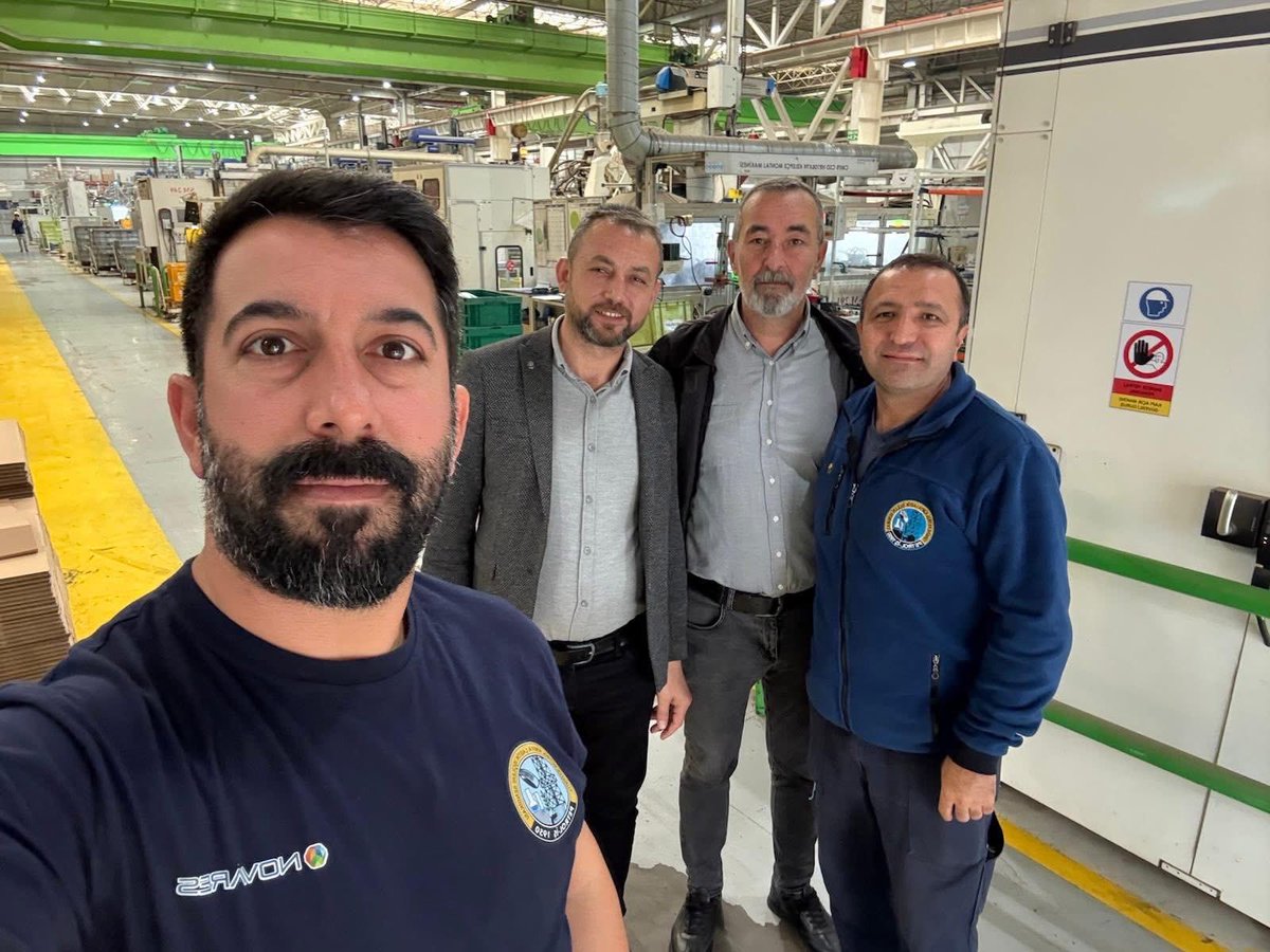 DursunnKaratas's tweet photo. Şube yönetimimiz, #Novares işyerlerinde çalışan üyelerimizi çalışma alanlarında ziyaret etti. Ziyaret kapsamında işyeri sendika temsilcilerimizle, emeğin gündemini oluşturan konular üzerine sohbet ve değerlendirmelerde bulunuldu. https://t.co/SsNz1F8QyF