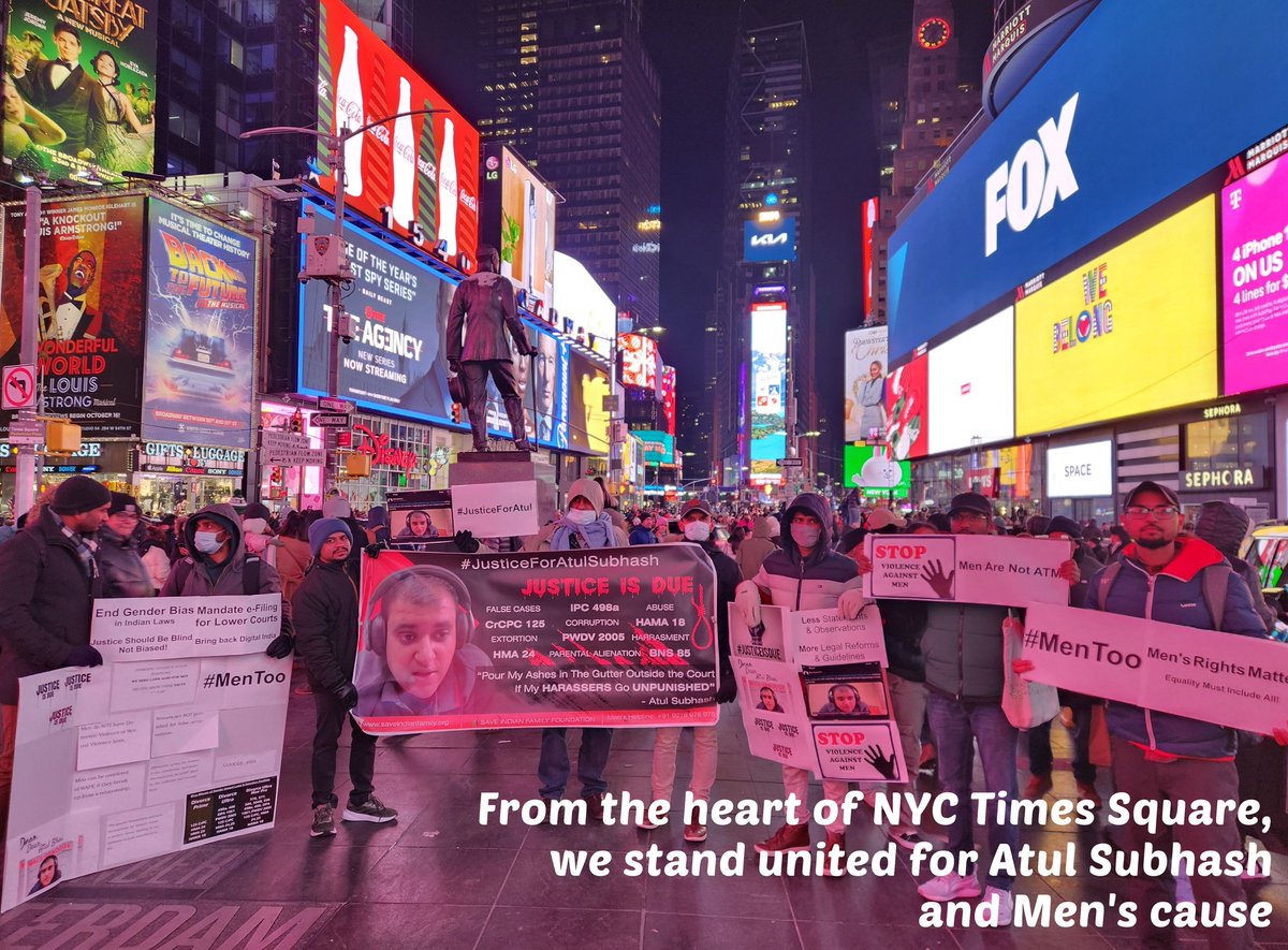 Can you believe it? SIFF activists took #JusticeForAtulSubhash campaign to Time Square, New York.

So grateful towards them.

For Atul 😢😢😢😢😢😢😢 we badly miss him.

Pl follow his brother <a href="/bikas_cute/">Bikas Modi (Brother of Atul Subhash)</a>