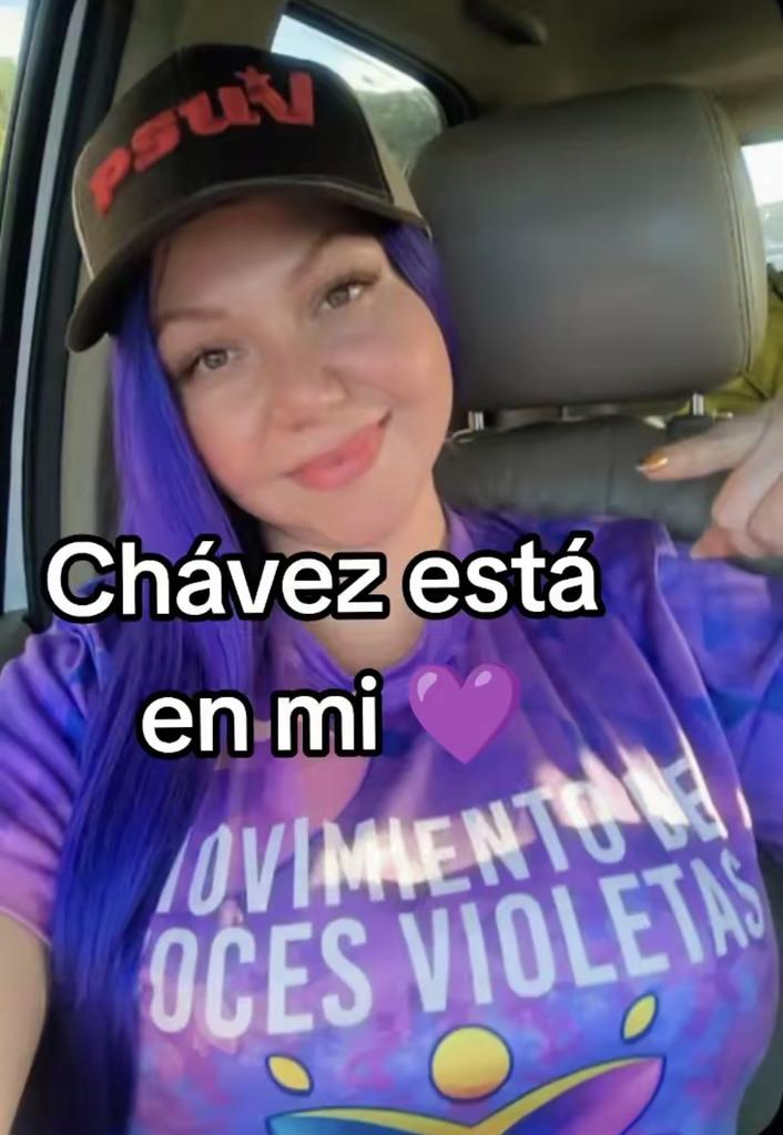 RonClaritza's tweet image. Todas y todos somos Chávez 💜❤️
#ChávezInvicto13Años