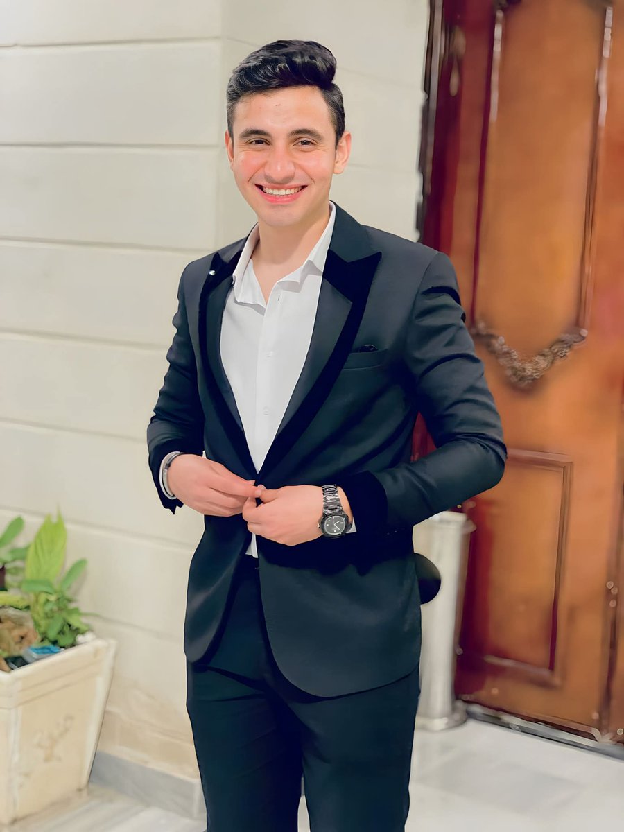 Basel6771's tweet image. 🙋‍♂️🤗