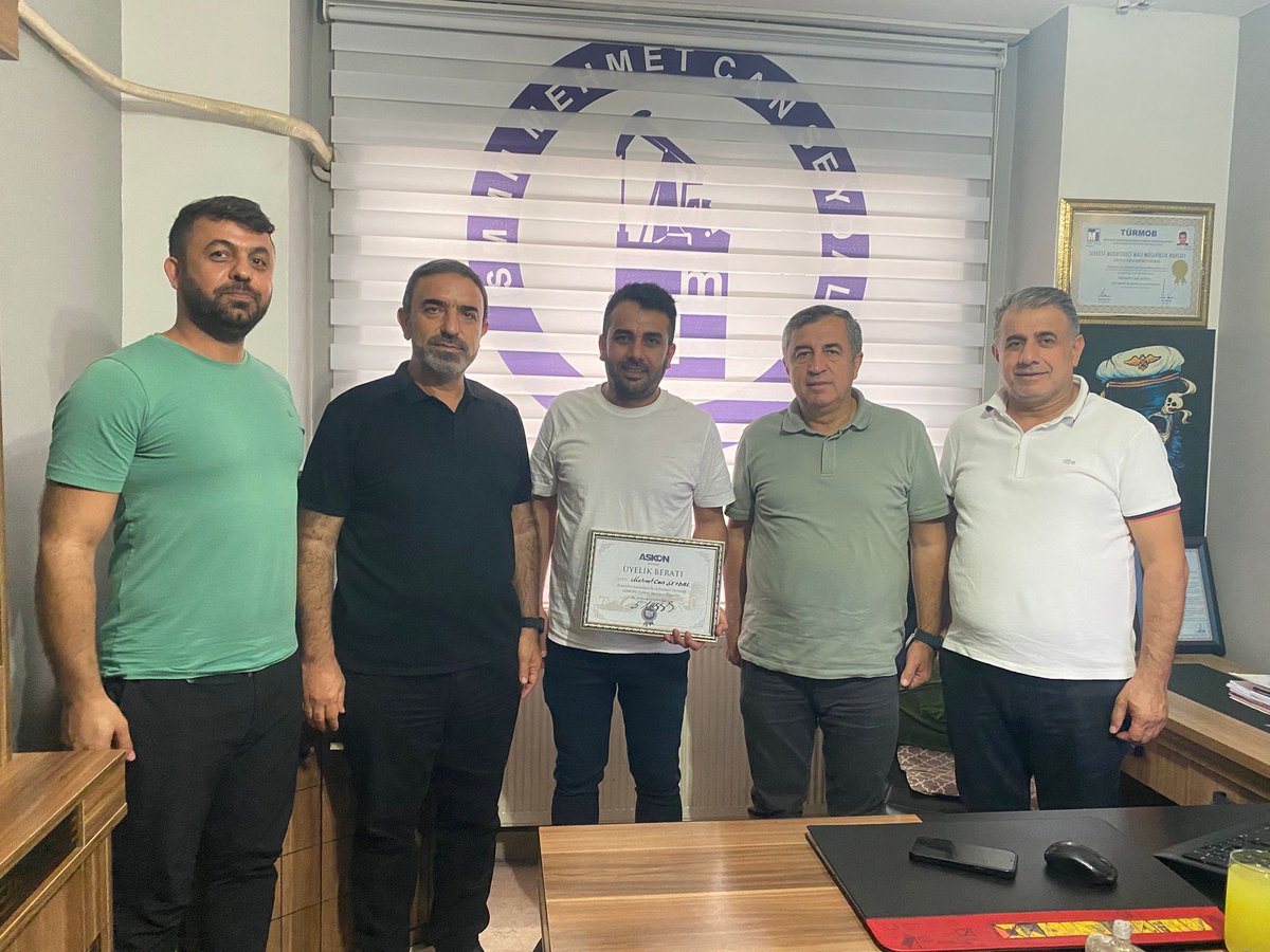 Yönetim kurulumuz,Üye ilişkileri kapsamında üyemiz Mali müşavir Mehmet Can Seydal’a ziyarette bulundu.