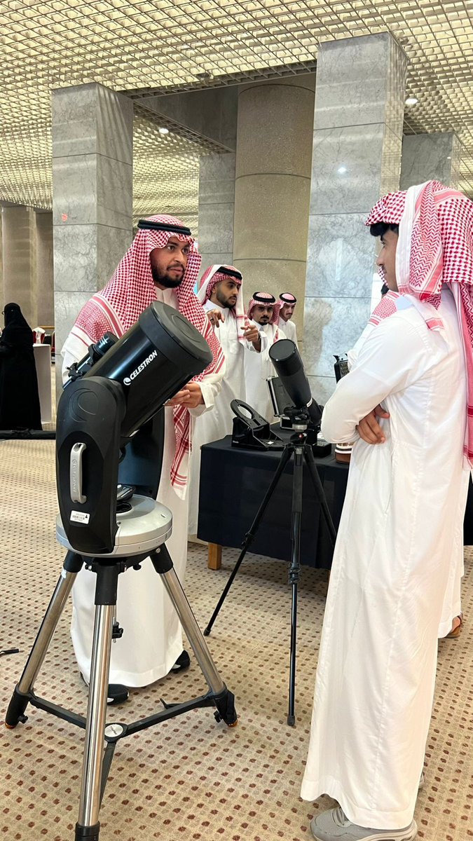 قسم علوم الفلك و الفضاء tweet media