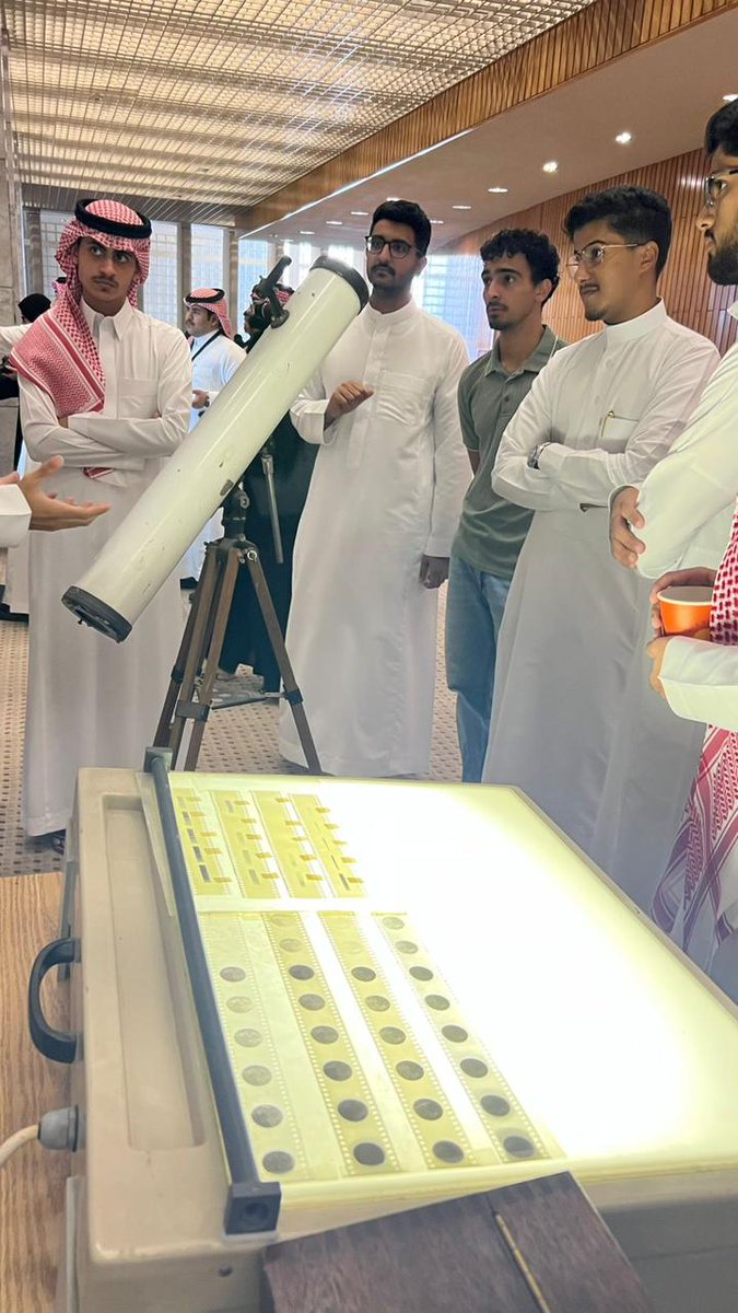 قسم علوم الفلك و الفضاء tweet media