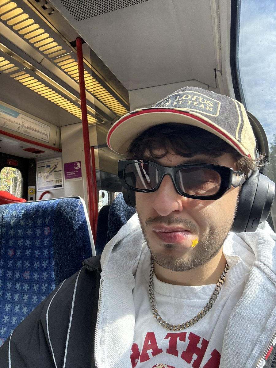 KiLLOWEN ∞ tweet media