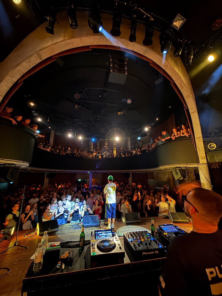 KiLLOWEN ∞ tweet media