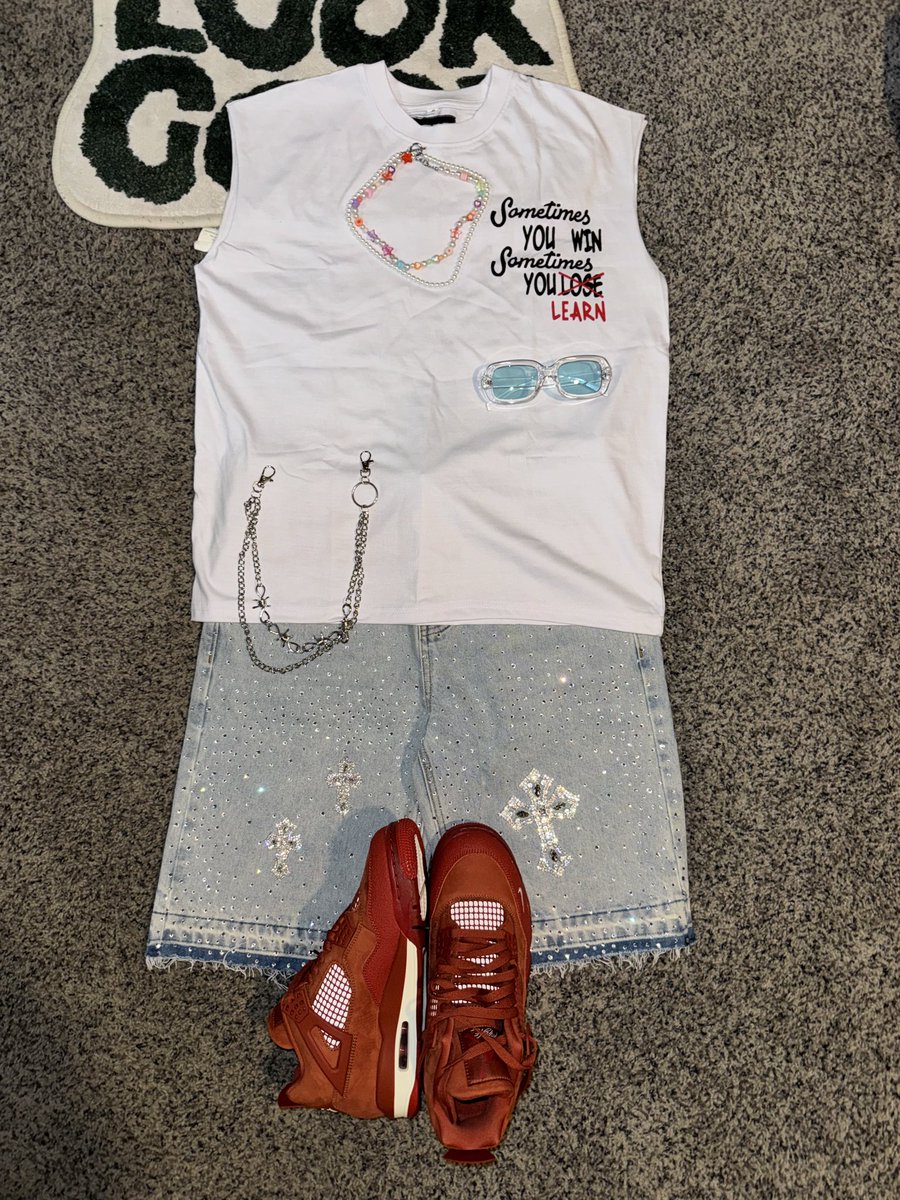 BoyFiifi's tweet photo. NA SO!!!🫡 #thefiifiasante #outfits https://t.co/NkXRGSgksp