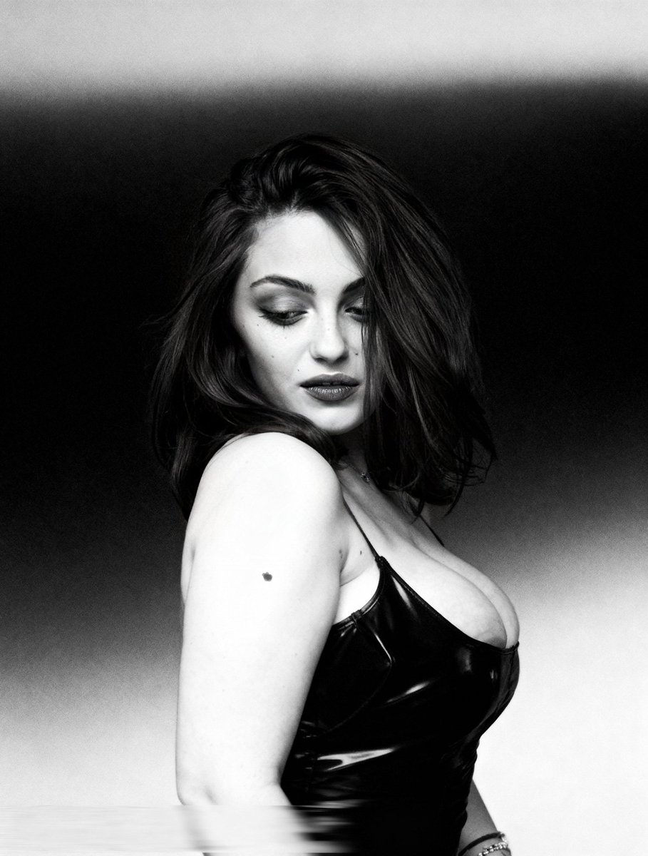 🩸 ᴹⁱˢᵗʳᵉˢˢ 𝚁𝚎𝚍 tweet media