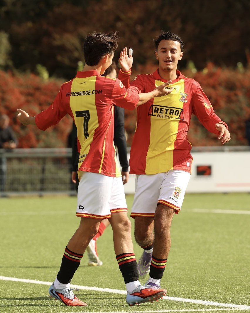 Go Ahead Eagles Voetbalacademie ๐ฆ
 (@kowetjeugd) on Twitter photo Drie goals scoren, drie keer juichen! ๐ฅณ
#GAEO17 #waartalentenvleugelskrijgen Drie goals scoren, drie keer juichen! ๐ฅณ
#GAEO17 #waartalentenvleugelskrijgen