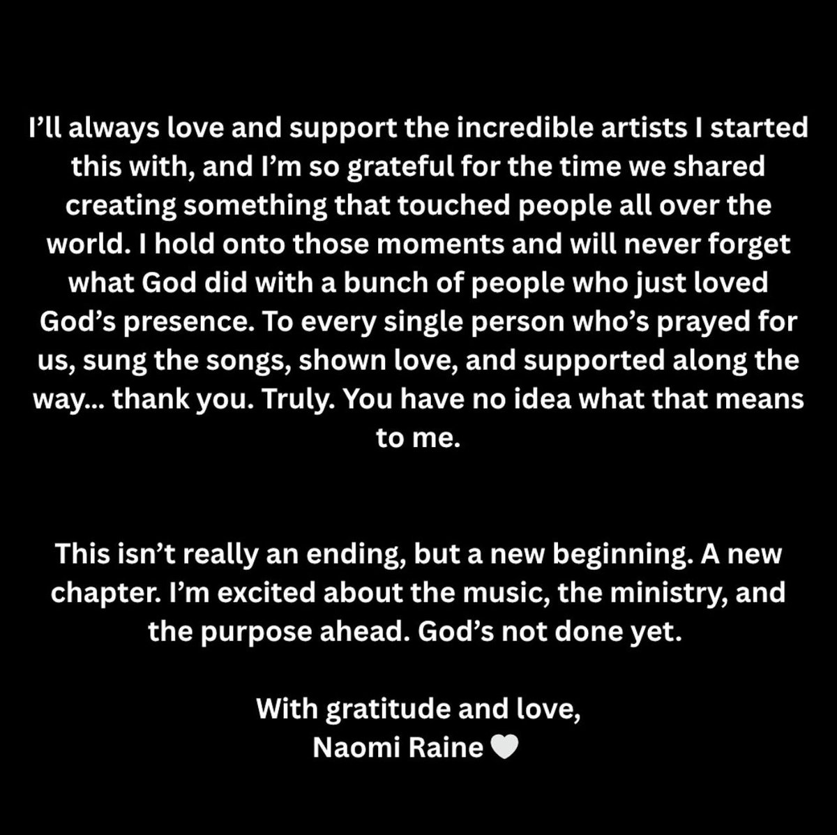 gmusichub's tweet image. Naomi Raine and Chandler Moore say goodbye to Maverick City 
A bittersweet farewell marking the end of one chapter and the beginning of another. 💫”
#NaomiRaine #ChandlerMoore #MaverickCity #GospelMusic #NewBeginnings #FaithJourney