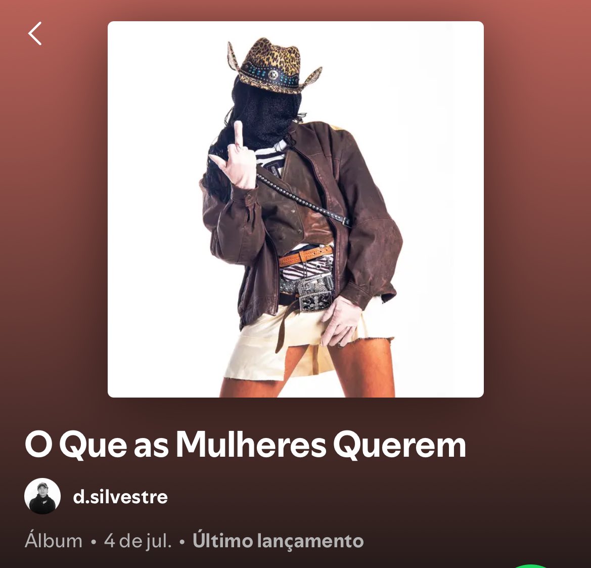 mastrobis0's tweet image. o povo acha que é o D Silvestre de vestido na capa do álbum delu, mas sou eu e meu chapéu lindo
a festi quem me chamou, juntamos nossas roupas e ela me vestiu Amei Tudo O Que As Mulheres Querem Tmj