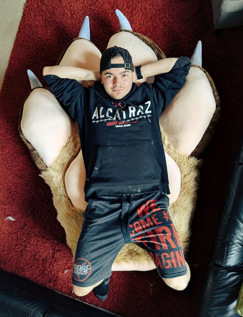 NatasArts 🏳️‍⚧️ tweet media