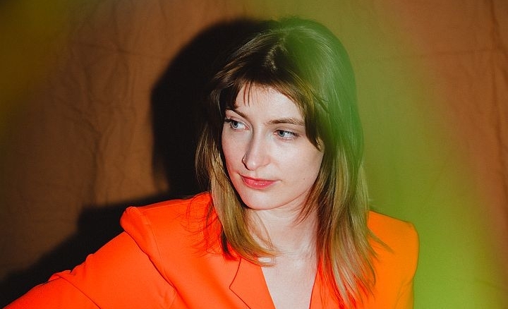 Julia Schüler iki konser için ülkemize geliyor.

Detayları "Editörün Notu" ile Müzik Ekspres sayfalarında.

<a href="/juliaschueler_/">Julia Schüler</a> <a href="/kinayproduction/">KINAY</a> 

muzikekspres.com/julia-schuler-…