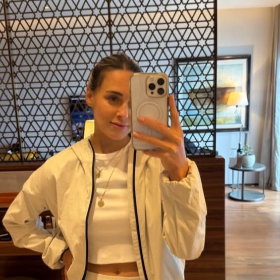 Poyraz ve Damla aynı yerdelerr🥹
PoyDam dostluğu selfie gelsiinnn
#Survivor2026