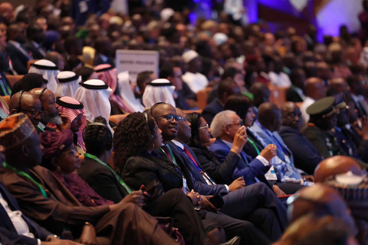 Accompanying Deputy President Mashatile to the #InvestInSenegalForum, we reaffirm South Africa’s commitment to deepening ties with Senegal. This visit will open doors for South African business to expand into West Africa and advance the goals of the AfCFTA.