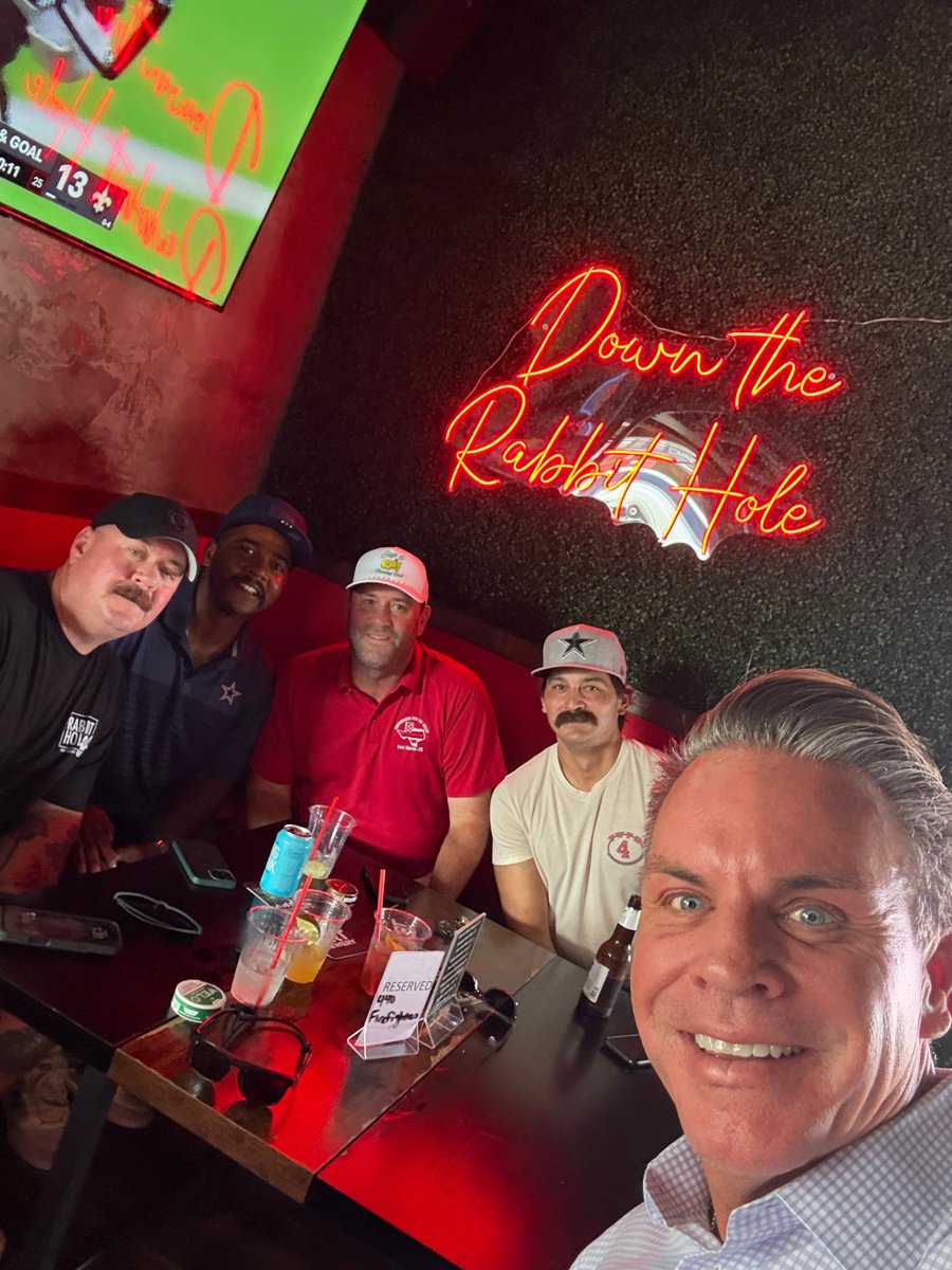 michaeldcrain's tweet image. What a weekend! 🇮🇪 Started Friday w/ the Mayor of Dublin &amp;amp; Irish Commerce Commissioner for the 2026 @AerLingus College Football Classic, then @Jackopierce &amp;amp; Deep Blue Something at @legacywestlive. #GoFrogs @TCUFootball 🐸

Worship at @7CityChurch 🙏, supporting firefighter Caleb…