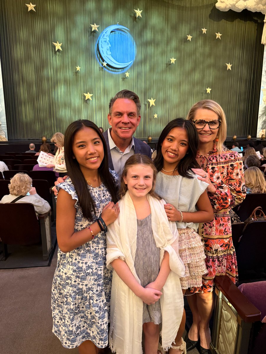 michaeldcrain's tweet image. What a weekend! 🇮🇪 Started Friday w/ the Mayor of Dublin &amp;amp; Irish Commerce Commissioner for the 2026 @AerLingus College Football Classic, then @Jackopierce &amp;amp; Deep Blue Something at @legacywestlive. #GoFrogs @TCUFootball 🐸

Worship at @7CityChurch 🙏, supporting firefighter Caleb…