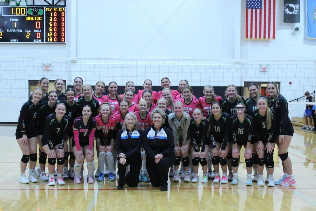 🏐 Big thanks to our volleyball officials for all they do! We appreciate your time, effort, and commitment to the game. #OfficialsAppreciationWeek <a href="/SDHSAA/">SDHSAA</a>  <a href="/NFHS_Org/">NFHS</a>