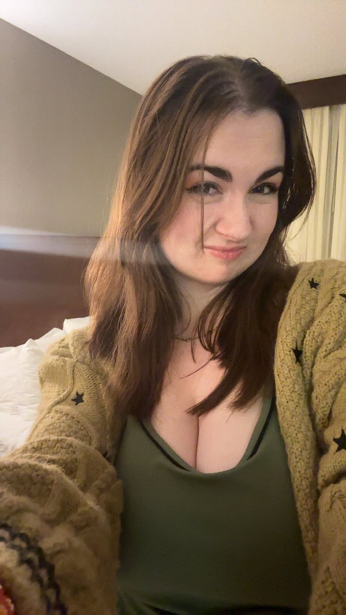 eggslane's tweet image. Kansas City 2024 TTPD release to
Kansas City 2025 TLOAS release 
#TStheLifeofAShowgirl