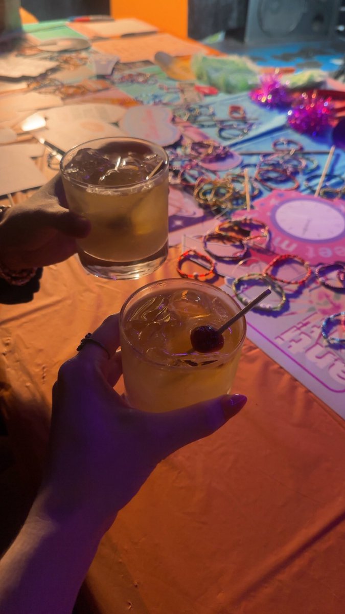 eggslane's tweet image. Kansas City 2024 TTPD release to
Kansas City 2025 TLOAS release 
#TStheLifeofAShowgirl