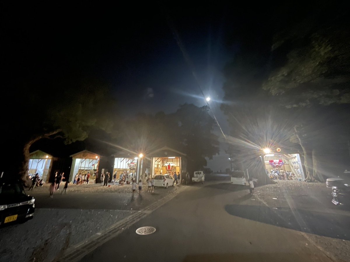 hiwasahachiman's tweet image. 練習に熱が入ります

いよいよ今週末はお祭り
太鼓の練習も力が入ります！

#日和佐八幡神社
#秋祭り