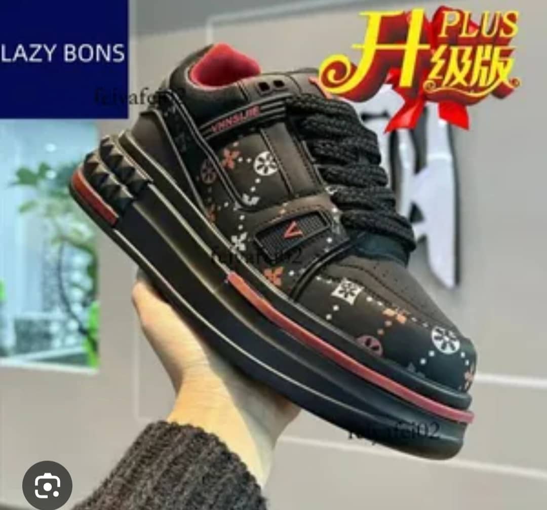 OnyiiAn's tweet image. Still your best footwear plug for your wholesale and retail deals. Contact us. This sweet sneakers is available in size 39 40 41 42 43 44 at #28,000 only fully boxed!