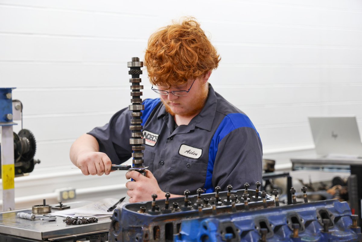 📅 October = College Application Month!
💻 Applying to NDSCS is fast &amp; online.
☑️ Checklist: NDSCS.edu/Apply

#CollegeApplicationMonth