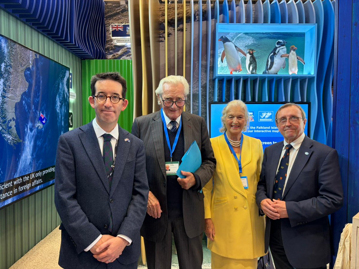It was a pleasure to welcome Lord and Lady Heseltine to the <a href="/FalklandsGov/">Falkland Islands Gov</a> stand at the <a href="/Conservatives/">Conservatives</a> Party Conference.  Thank you for your longstanding interest in and support for the Falkland Islands. #Falklands #CPC25 🇫🇰🇬🇧