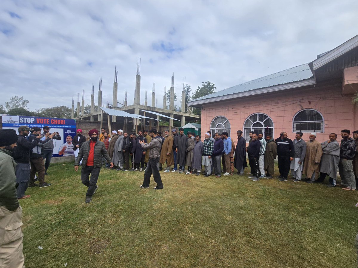 Following <a href="/RahulGandhi/">Rahul Gandhi</a> ji’s call, the people of my constituency came together in a powerful Signature Campaign.
Every signature was a stand for truth, justice, and protecting our votes. 
#VoteChori
📍Tral -Pulwama