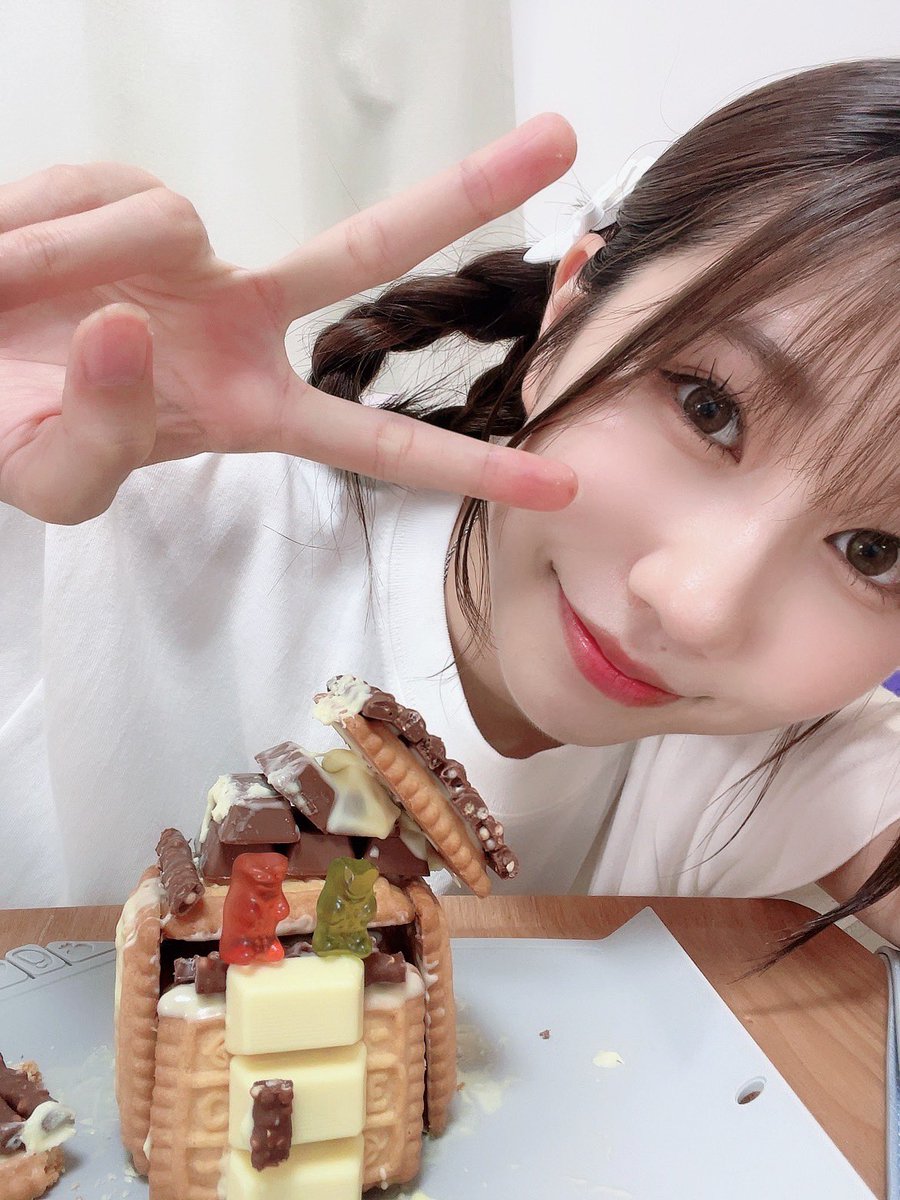 4周年ありがとうございました🙇🏻‍♀️՞
やってみたい事を自由に話せるこの場所がとてもありがたいです…！
これからのフェリーチェ、トゲガールもよろしくお願い致します！
#トゲぇ