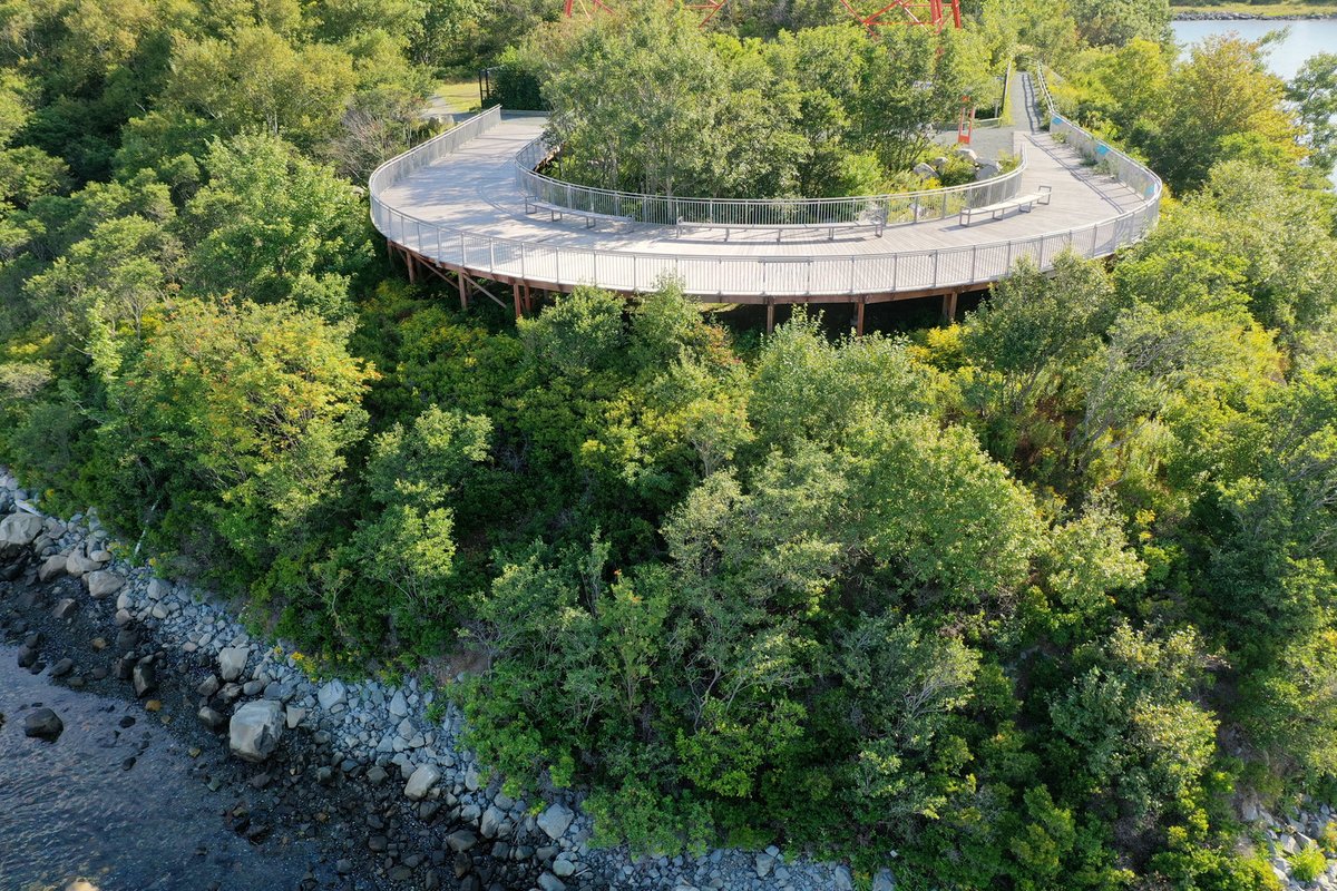 Be sure to visit the Canada 150 Trail and Lookout before it closes for the season! We’ll continue to monitor the weather and update you promptly before it does.