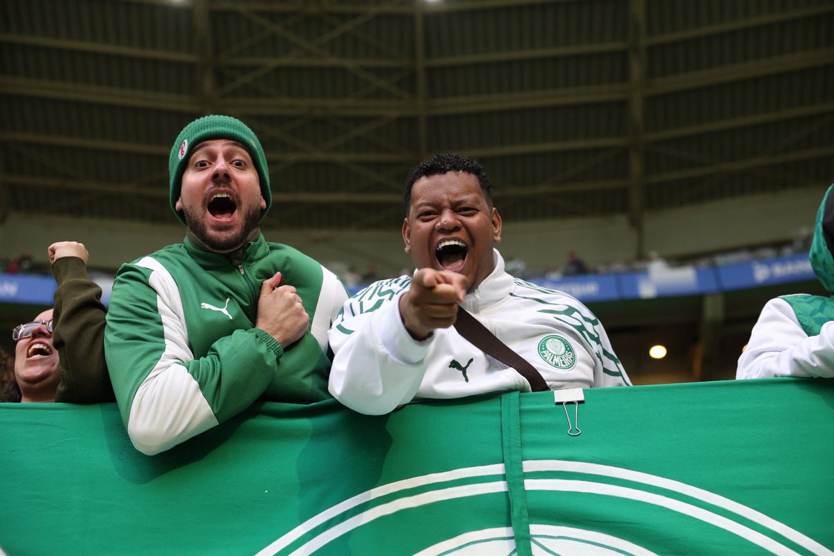 avantipalmeiras's tweet image. FALTA☝🏾HORA, AVANTI!
A pré-venda para Palmeiras x Juventude começa já já.
Garanta seu lugar para apoiar o Verdão! ⚽
#OPoderDoAvanti