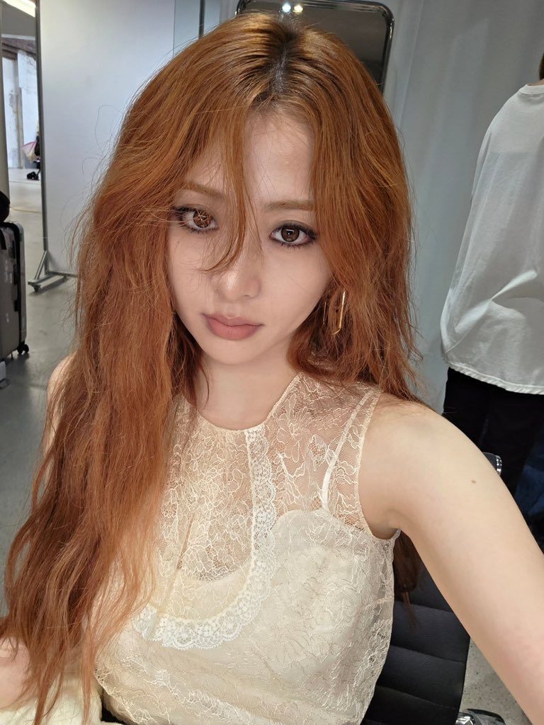 THE LOVE MUSEUM OF YUNJIN
#24WavesOfYunjin
#스물네살_윤진이의_사랑의기록