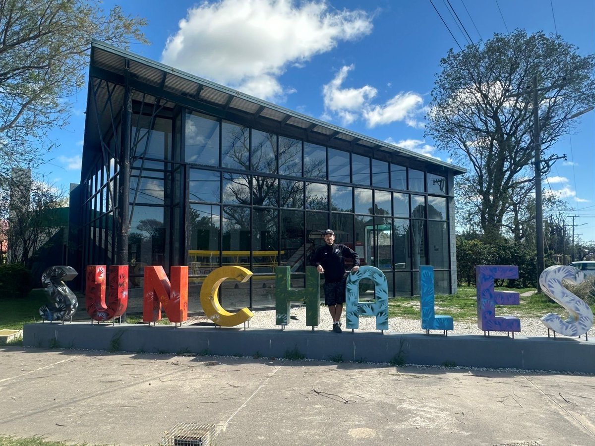 sebaleoperez's tweet image. Hace unos dias tuve la oportunidad de participar en el Visual Studio Code Dev Day en la ciudad de Sunchales, gran evento !
Gracias a @ppiova y a toda la organización 💯
@netbaires #vscodedevday #githubcopilot