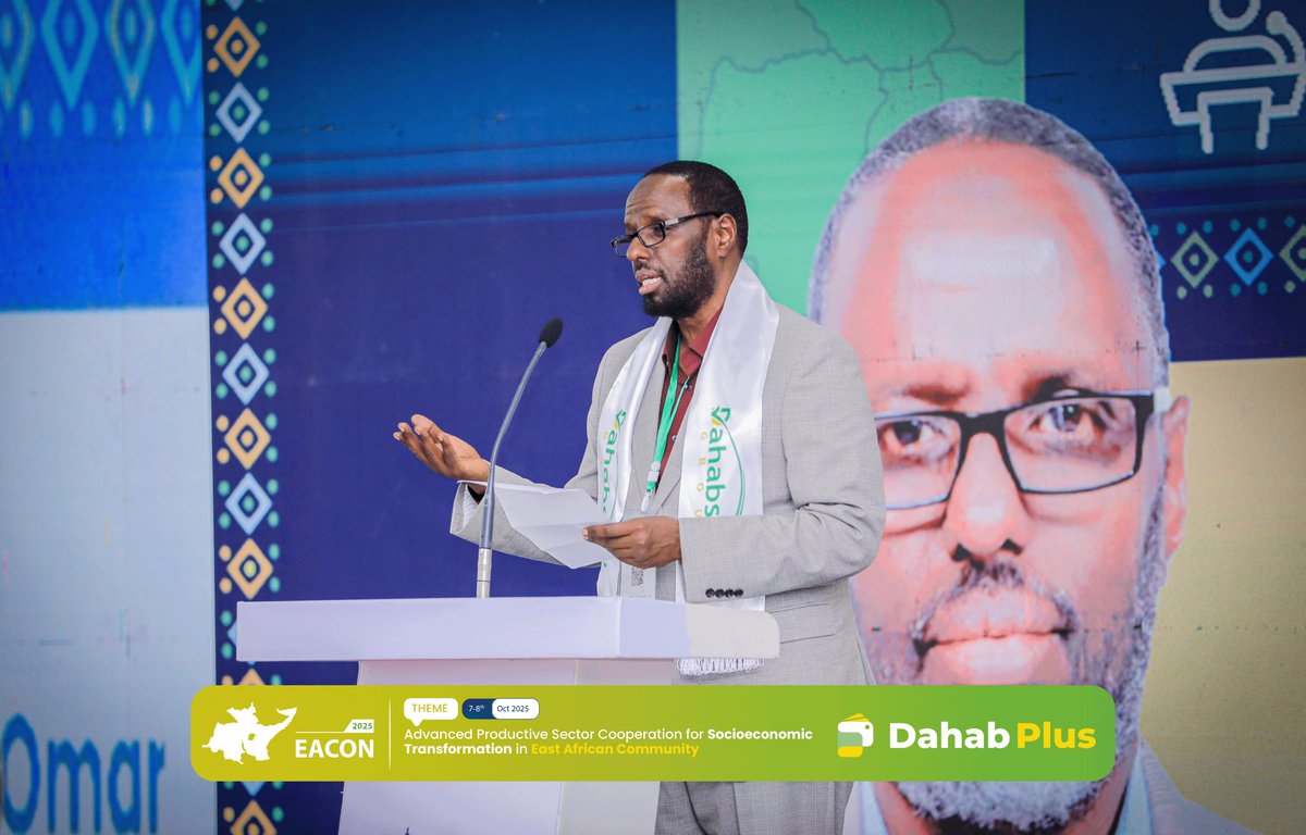 DahabPlusApp's tweet image. 𝐃𝐚𝐡𝐚𝐛𝐬𝐡𝐢𝐢𝐥 𝐆𝐫𝐨𝐮𝐩 𝐮𝐧𝐝𝐞𝐫𝐬𝐜𝐨𝐫𝐞𝐬 𝐫𝐞𝐠𝐢𝐨𝐧𝐚𝐥 𝐞𝐜𝐨𝐧𝐨𝐦𝐢𝐜 𝐜𝐨𝐨𝐩𝐞𝐫𝐚𝐭𝐢𝐨𝐧 𝐚𝐭 𝐄𝐀𝐂𝐎𝐍 𝟐𝟎𝟐𝟓

Dahabshiil Group, one of Africa’s leading financial institutions, reaffirmed its commitment to regional integration and digital transformation…