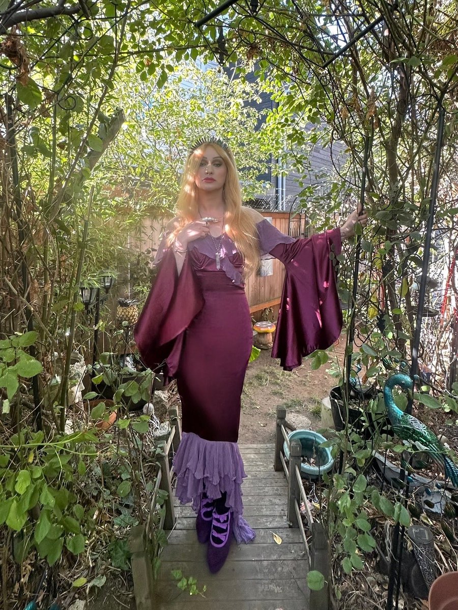 JinkxMonsoon's tweet photo. 🌸🔮🍃 https://t.co/DUC19ob8kp